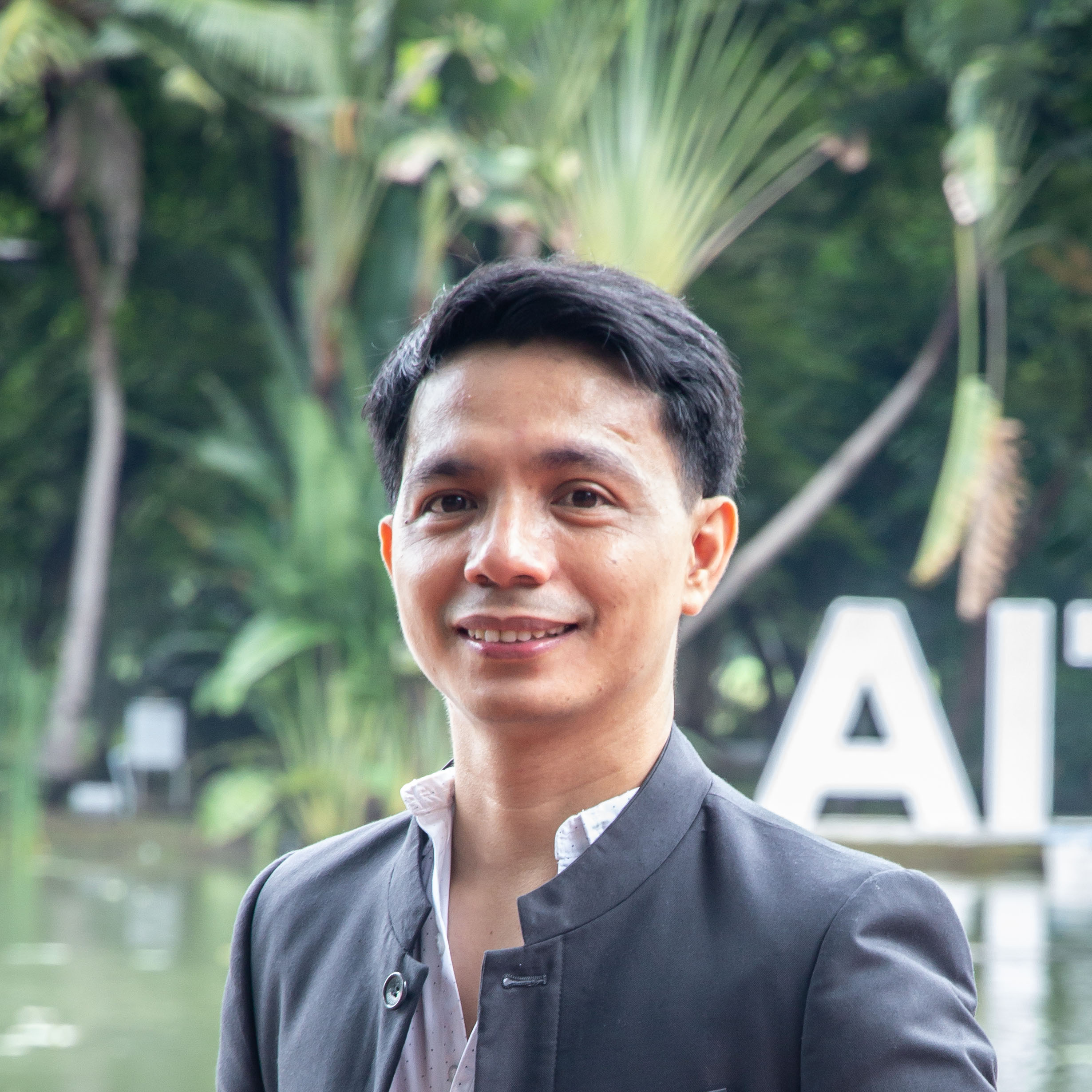 Dr. Junar Landicho
